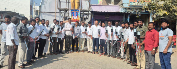 Electric lights on the streets of Munugodu..