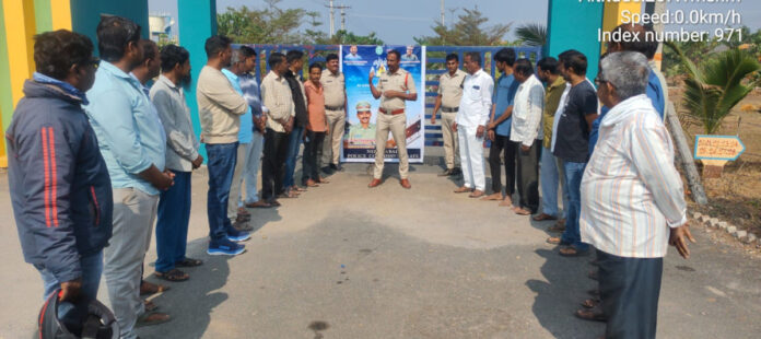 Every motorist must act responsibly.