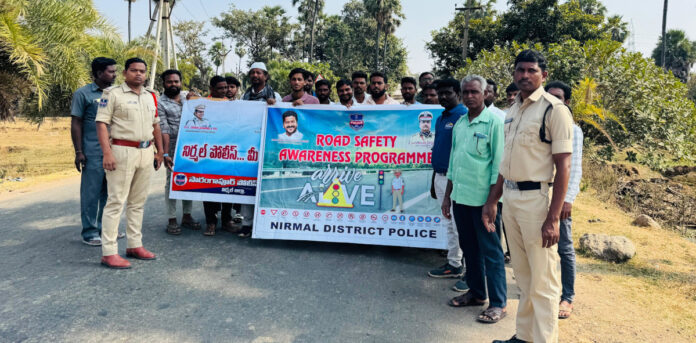 Everyone should follow traffic rules: SI Srikanth