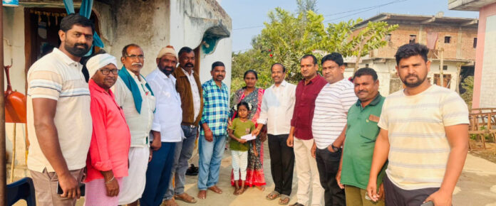 చిన్నారి చదువు కోసం ఆర్థిక సహాయం