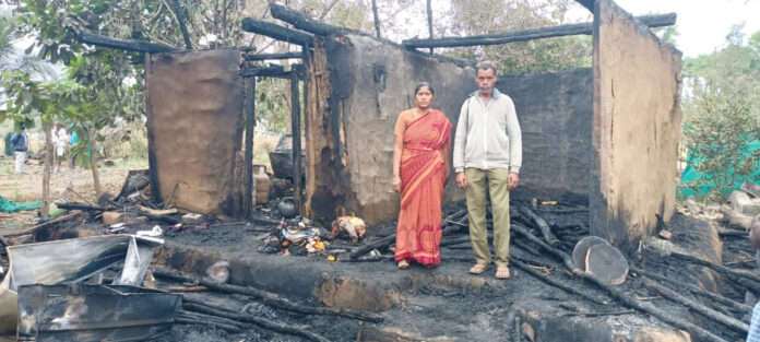 గుంటిమడుగులో అగ్నిప్రమాదం