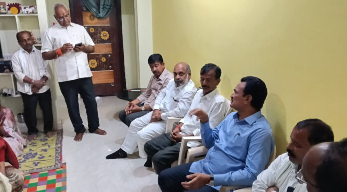 Former MLA visits Sarpanchs family