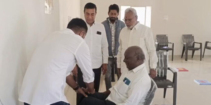 లయన్స్ క్లబ్ ఆధ్వర్యంలో ఉచిత వైద్య శిబిరం