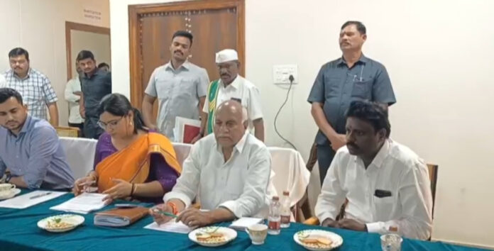 I will not tolerate anyone bringing the government into disrepute.