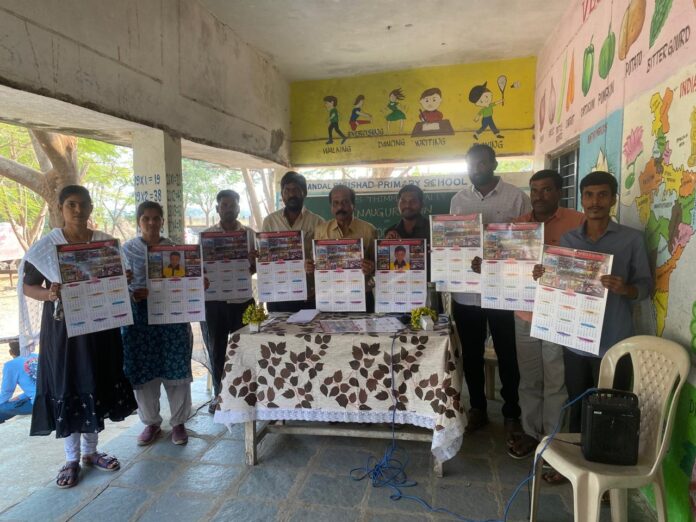 విద్యార్థులు క్రమశిక్షణతో పాటు నైతిక విలువలు నేర్చుకోవాలి