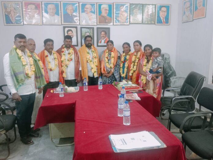 కొలువుదీరిన గూడెం గ్రామపంచాయతీ పాలకవర్గం