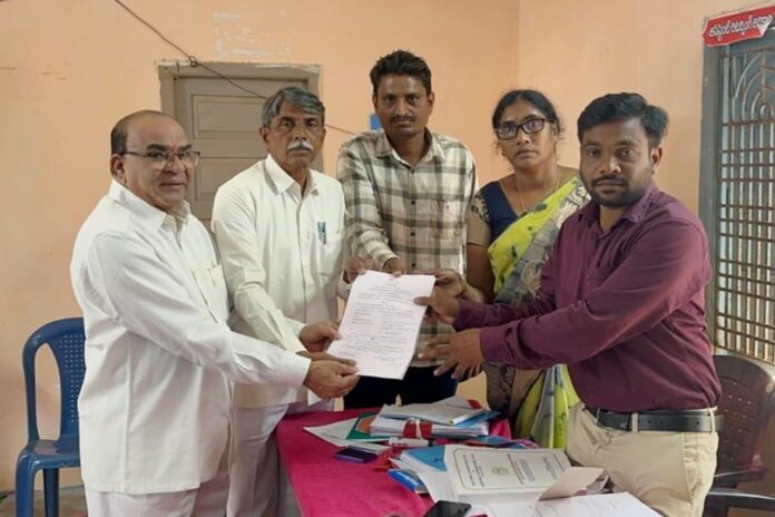 నామినేషన్ లో పాల్గొన్న మాజీ ఎమ్మెల్యే మెచ్చా