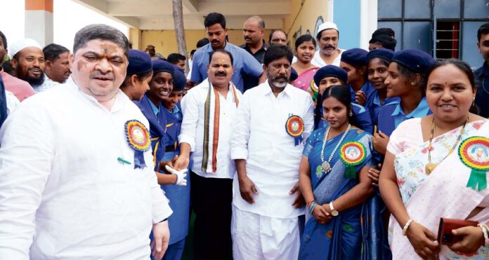 కామన్ స్కూల్ విధానంతో అన్ని వర్గాలకు సమన్యాయం