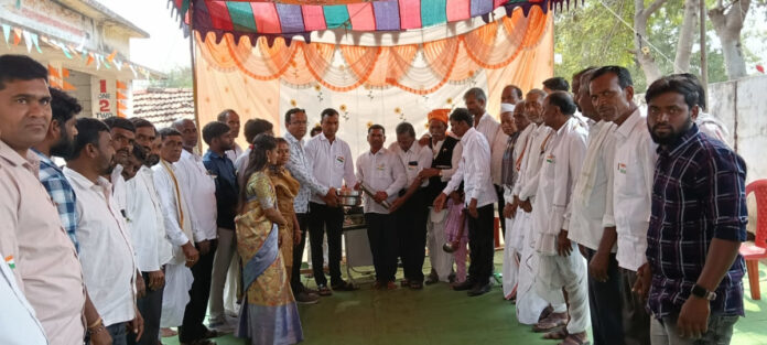 ఆదర్శవంతుడు కంఠాలి గ్రామ సర్పంచ్ నాగనాథ్