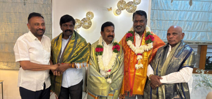 MLA Thota honours TPCC SC cell chairperson