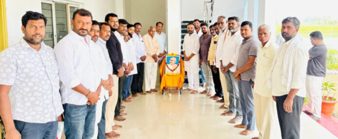 MLA Thota pays tribute to Mahatma Gandhis portrait