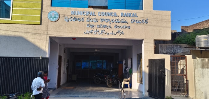 Municipal politics heats up in Raikal