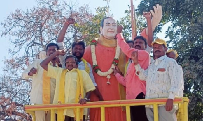 NTRs death anniversary celebrated in grand style