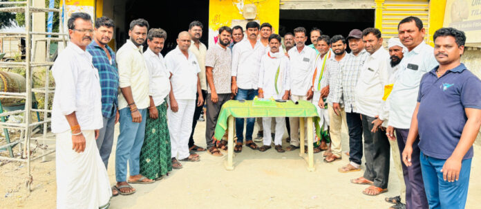 ఘనంగా రఘువీర్ రెడ్డి జన్మదిన వేడుకలు