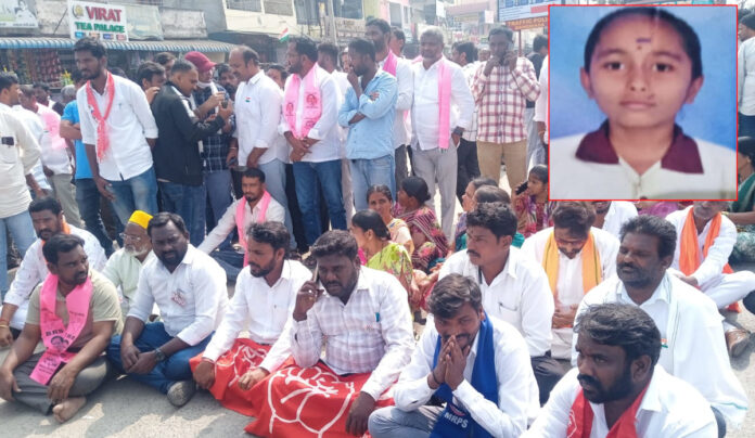 ఎస్సీ విద్యార్థులు అంటే అంత అలుసా..