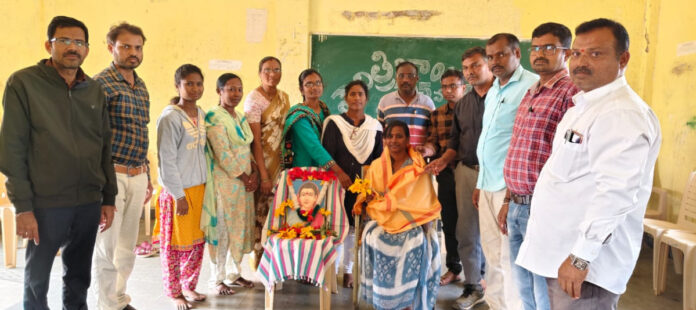 కాటారంలో సావిత్రిబాయి పూలే 195వ జయంతి వేడుకలు