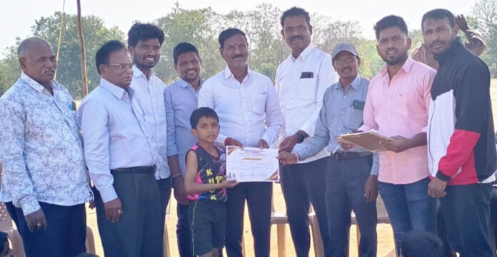 రాష్ట్రస్థాయి అథ్లెటిక్స్ పోటీలకు ఆదర్శ విద్యార్థుల ఎంపిక