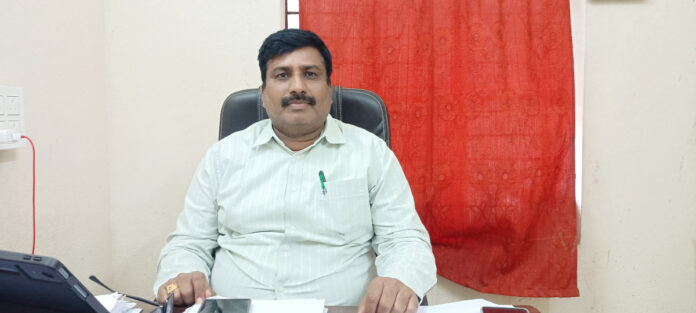 Take advantage of the public road.