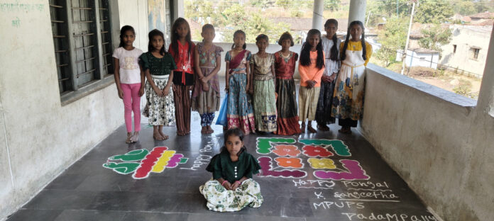 Teachers who organized trivia competitions in schools