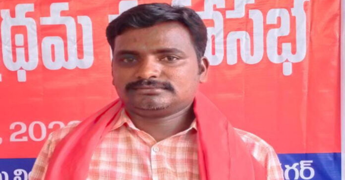 The Employment Guarantee Act should be continued.!