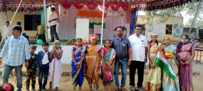 పాఠశాల అభివృద్ధికి గ్రామస్తుల సహకారం అభినందనీయం