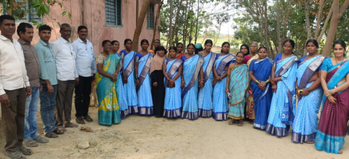 గ్రామ సంఘాల అధ్యక్షులకు శిక్షణ