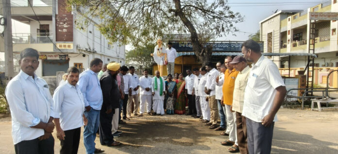 మహాత్మా గాంధీ వర్ధంతి ఘన నివాళులు