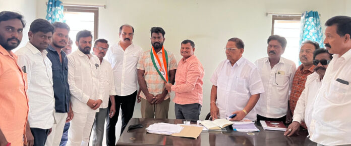 Two people join Congress in presence of MLA