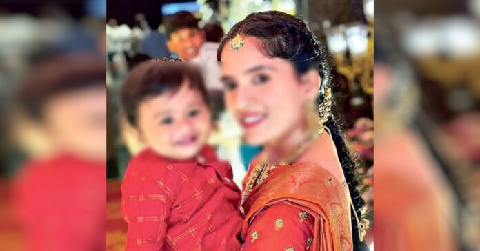 కుమారుడికి విషమిచ్చి చంపి.. మహిళ ఆత్మహత్య