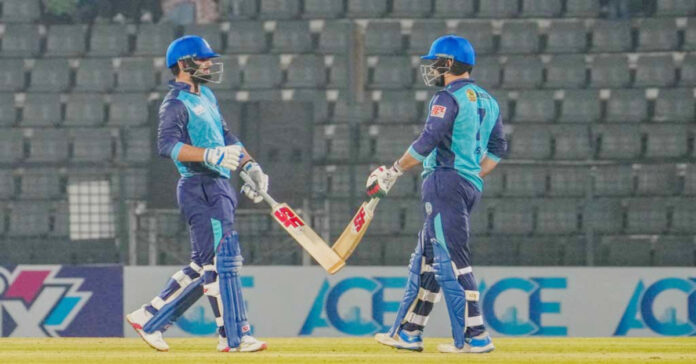 ఒకే జట్టులో తండ్రీకొడుకులు.. బీపీఎల్లో అరుదైన ఘట్టం