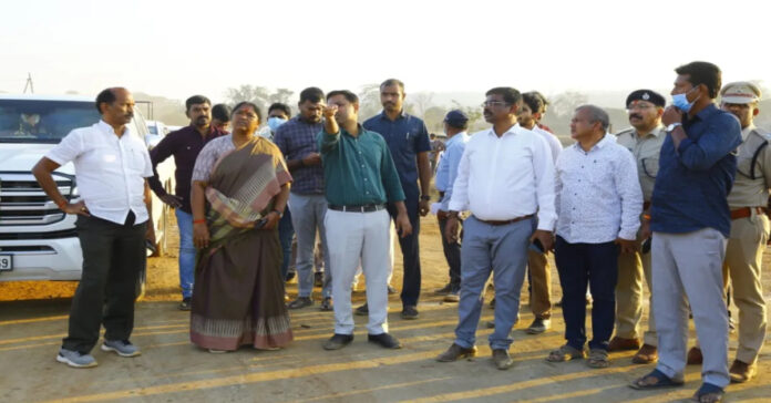 Cabinet meeting in Medaram today.. Minister Seethakka reviewed the arrangements