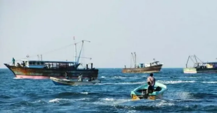 Sri Lanka arrests 10 Tamil fishermen