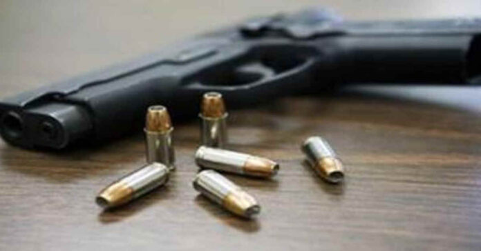 పోలీస్ స్టేషన్లో గన్ మిస్ఫైర్.. హెడ్ కానిస్టేబుల్ మృతి