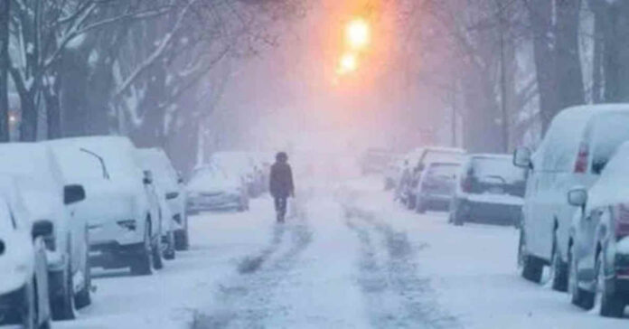 అమెరికాను కప్పేసిన భారీ మంచు తుఫాన్