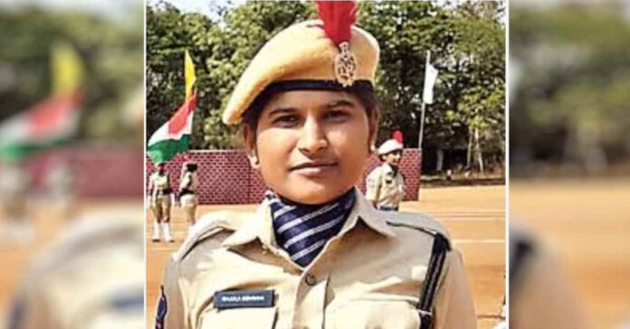 కారుతో ఢీకొట్టిన గంజాయి ముఠా..కానిస్టేబుల్ పరిస్థితి విషమం