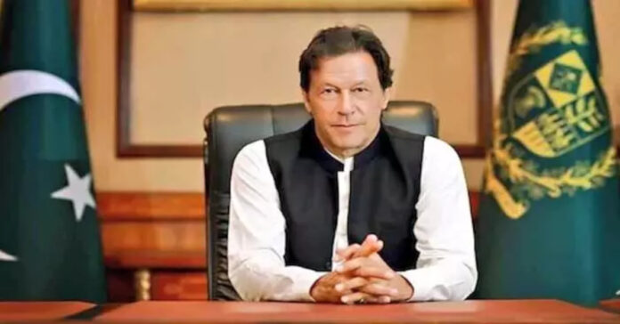 మాజీ ప్రధాని ఇమ్రాన్ఖాన్ ‘చూపుపోయే ప్రమాదం’