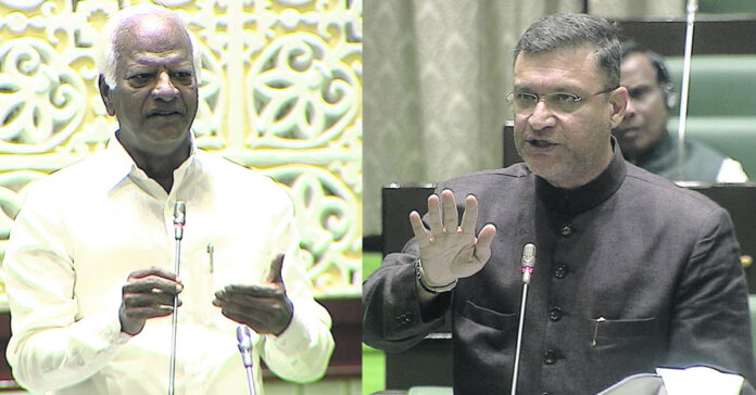 అధికార పార్టీ సభ్యుల సమస్యలు ఏకరువు