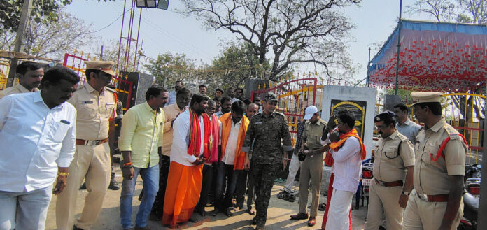 Warangal CP inspects Agrampahad fair arrangements