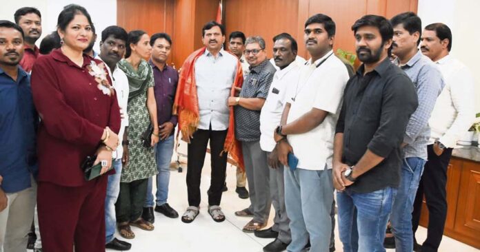 ఇందిరమ్మ ప్రభుత్వంలో జర్నలిస్టుల సమస్యలన్నిటికీ పరిష్కారం