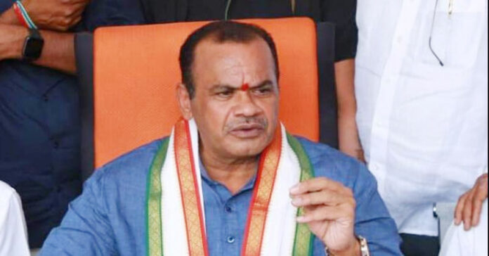 ఆ షరత్పై సినిమా టికెట్ల పెంపు: మంత్రి కోమటిరెడ్డి వెంకట్రెడ్డి