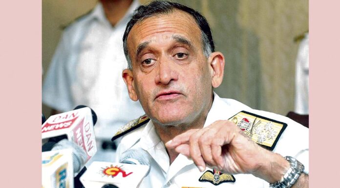 మాజీ నేవీ చీఫ్కూ తప్పని ‘సర్’ కష్టాలు