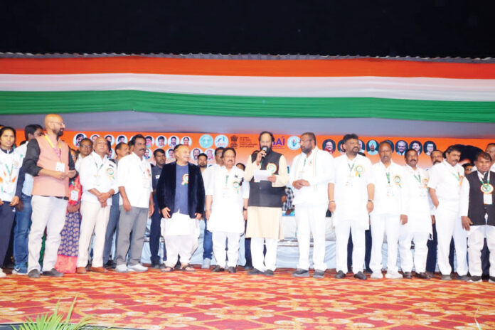 ఖోఖో, కబడ్డీ క్రీడలను ప్రోత్సహించాలి