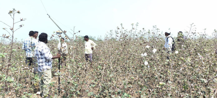 చిన్న కాలేశ్వరం కాల్వ సర్వేపై రైతుల ఆందోళన