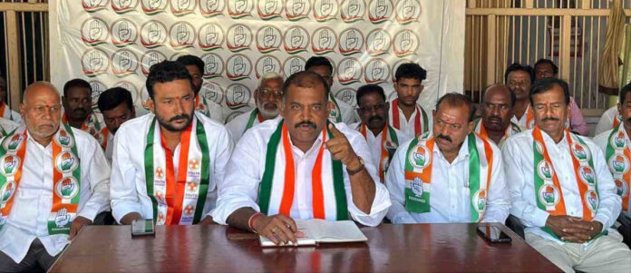 MLA Shabbir Ali should apologize.