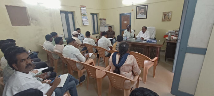 ఇంటి పన్నుల వసూళ్లలో వేగం పెంచాలి