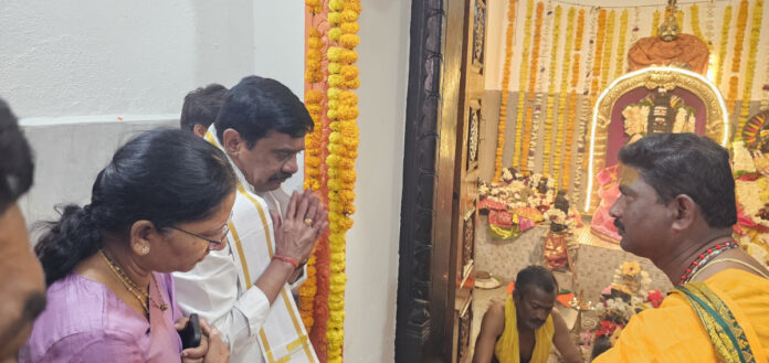 వీరబ్రహ్మేంద్ర స్వామి జాతర ఉత్సవాల్లో ఎమ్మెల్యే దంపతులు
