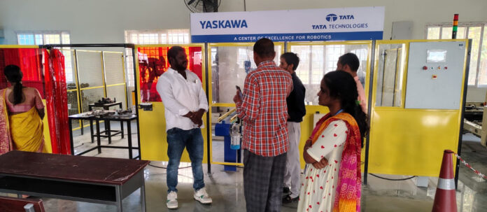 ఐటిఐ కళాశాలను సందర్శించిన పంచాయతీ పాలకవర్గం సభ్యులు