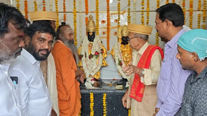 కన్నుల పండగగా విఠల్ -రుక్మిణి విగ్రహ ప్రతిష్టపన