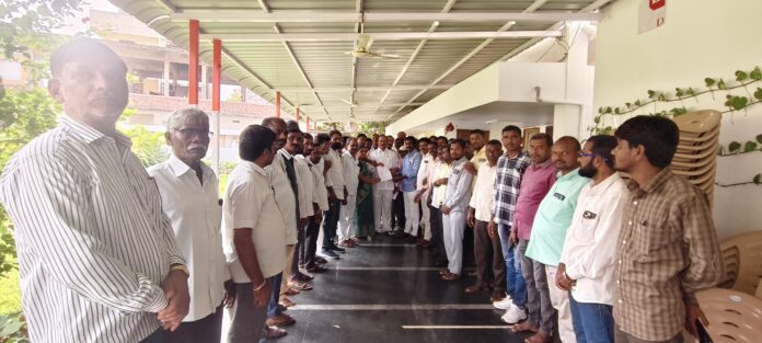 తెలంగాణ ఉద్యమకారులను ప్రభుత్వం ఆదుకోవాలి