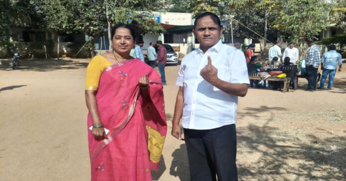 TNGOs District President exercising his right to vote